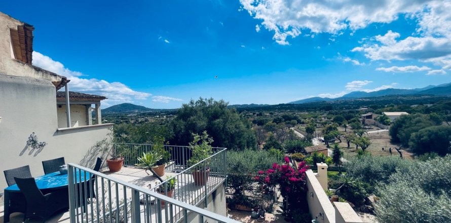 Townhouse à Campanet, Mallorca, Espagne 4 chambres, 240 m2 No. 150118