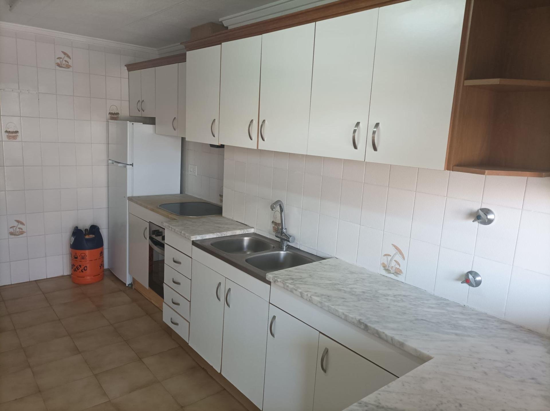 Appartamento a Guardamar del Segura, Alicante, Spagna 3 camere da letto, 107 mq. N° 78948