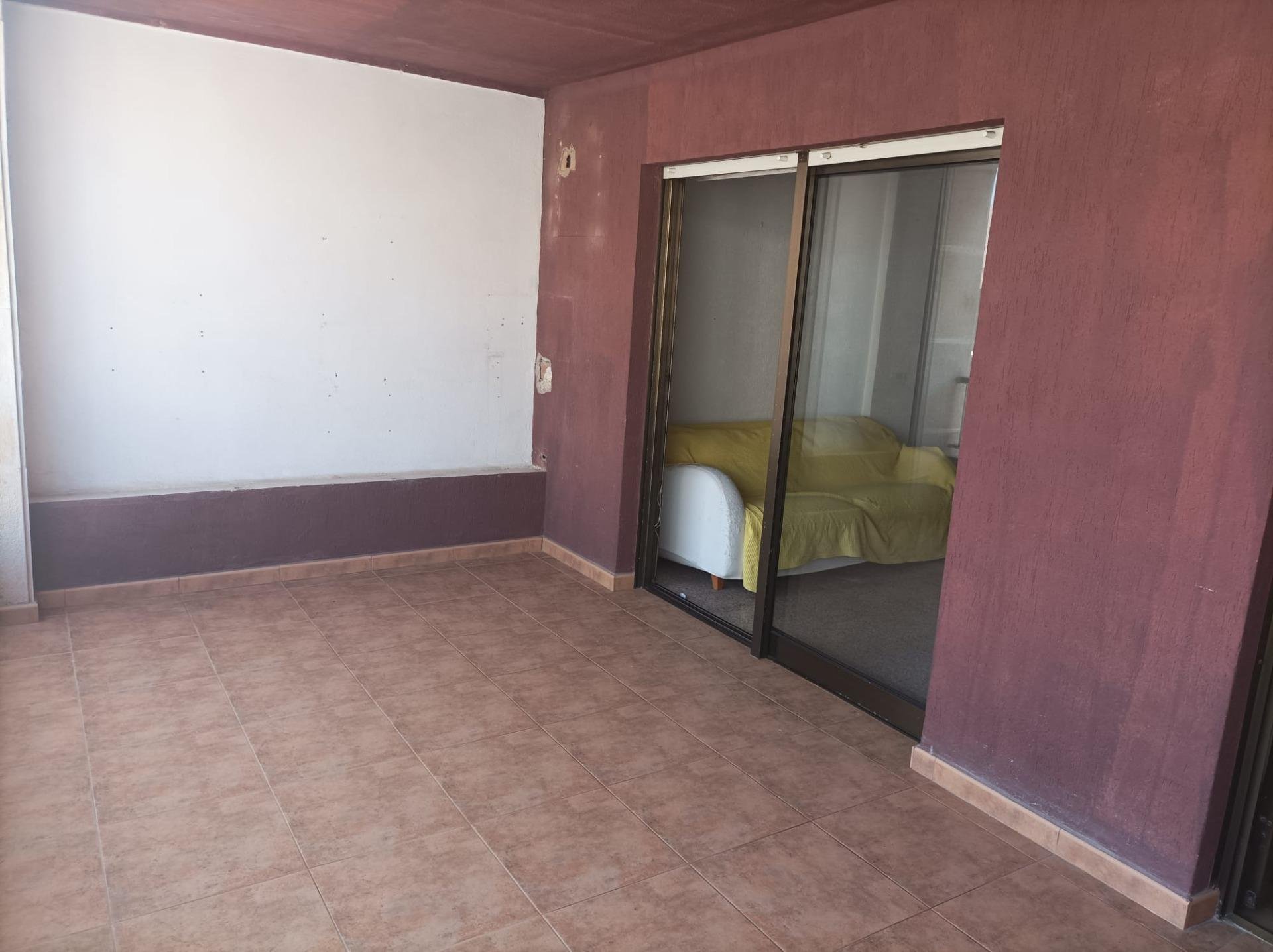 Appartamento a Guardamar del Segura, Alicante, Spagna 3 camere da letto, 107 mq. N° 78948
