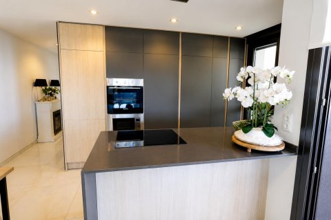 Apartment à vendre à Torrevieja, Alicante, Espagne, 3 chambres, 116 m2 No. 193015 - photo 8