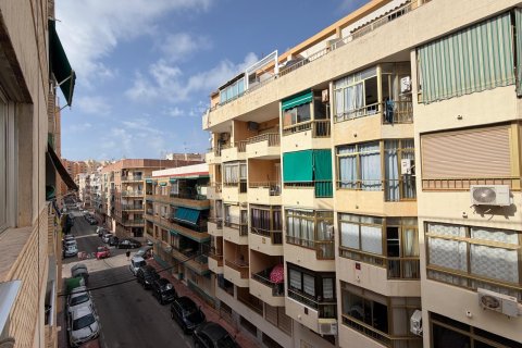 Apartamento en venta en Torrevieja, Alicante, España 2 dormitorios, 79 m2 No. 193011 - foto 24