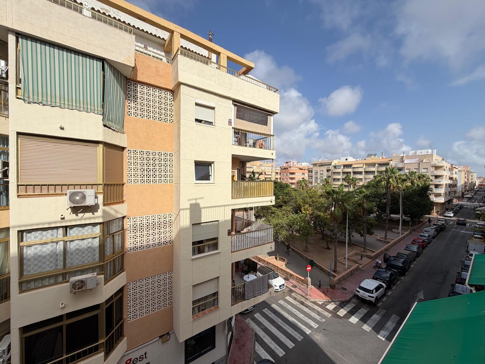 Apartament w Torrevieja, Alicante, Hiszpania 2 sypialnie, 79 mkw. nr 193011