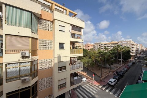 Apartamento en venta en Torrevieja, Alicante, España 2 dormitorios, 79 m2 No. 193011 - foto 26