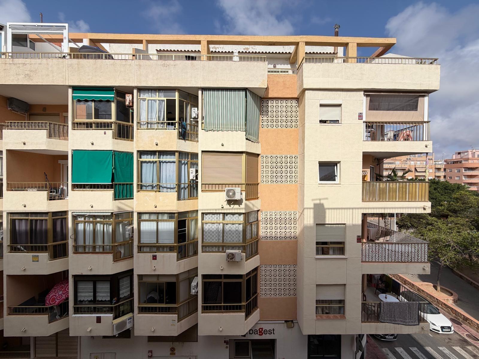 Apartament w Torrevieja, Alicante, Hiszpania 2 sypialnie, 79 mkw. nr 193011