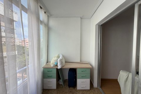Apartamento en venta en Torrevieja, Alicante, España 2 dormitorios, 79 m2 No. 193011 - foto 23