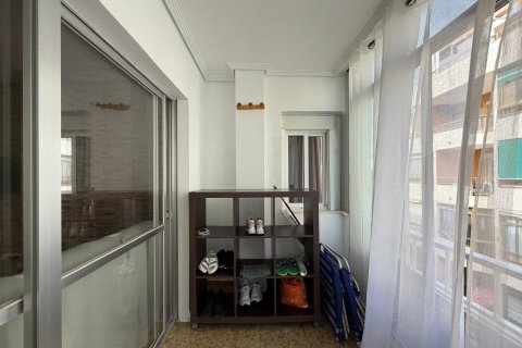 Apartamento en venta en Torrevieja, Alicante, España 2 dormitorios, 79 m2 No. 193011 - foto 22