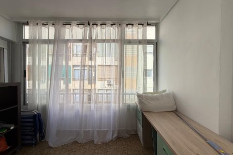 Apartamento en venta en Torrevieja, Alicante, España 2 dormitorios, 79 m2 No. 193011 - foto 20