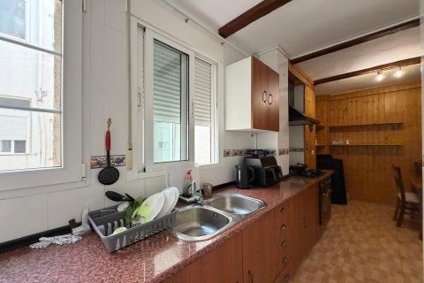 Apartamento en venta en Torrevieja, Alicante, España 2 dormitorios, 79 m2 No. 193011 - foto 12