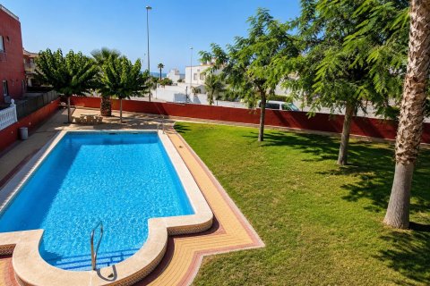 Bungalow for sale in Los Altos, Alicante, Spain 2 bedrooms, 82 sq.m. No. 193016 - photo 19