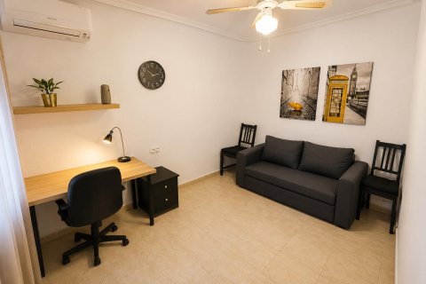 Bungalow for sale in Los Altos, Alicante, Spain 2 bedrooms, 82 sq.m. No. 193016 - photo 15