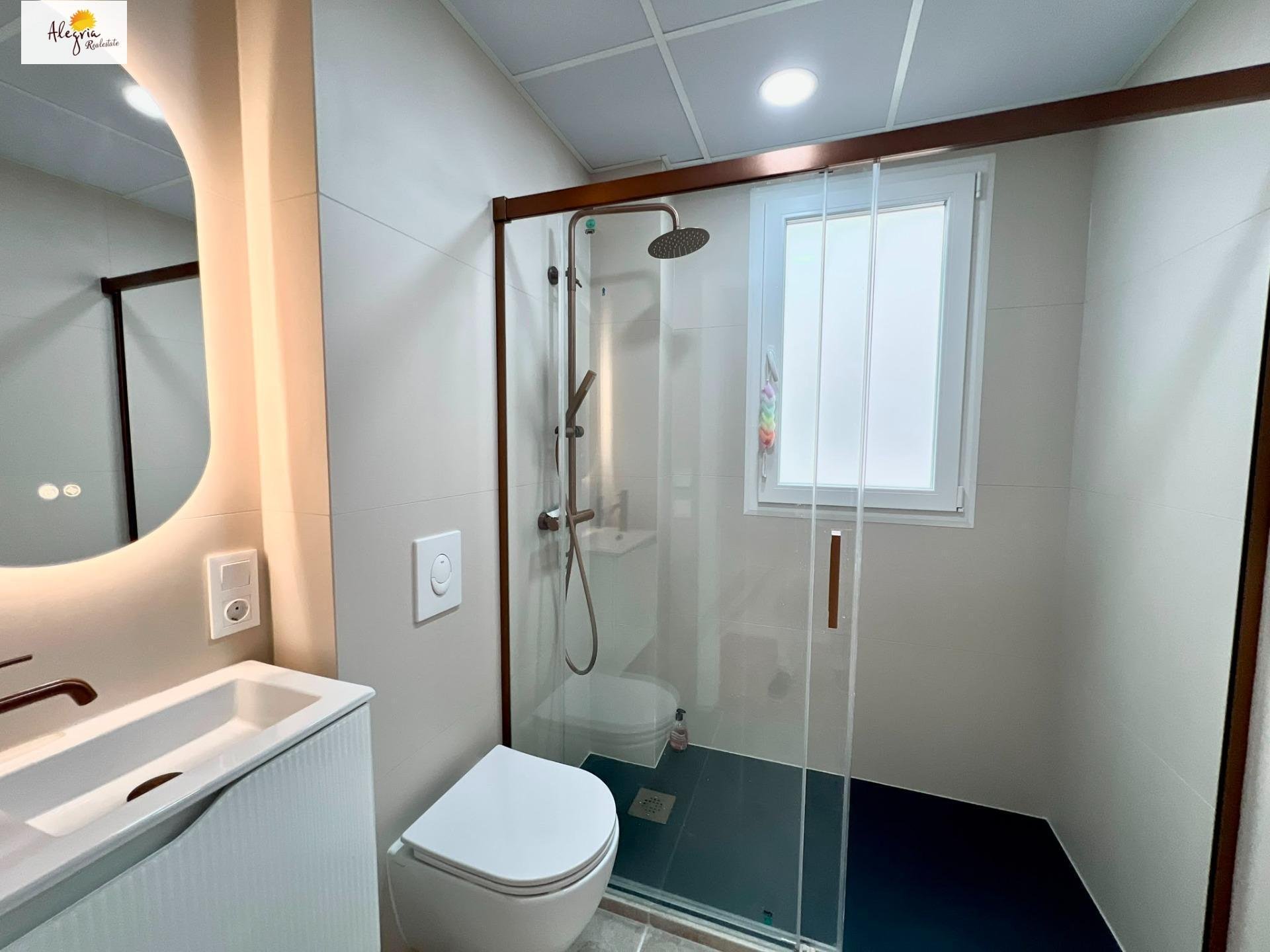 Appartamento a Valencia, Spagna 2 camere da letto, 91 mq. N° 193013