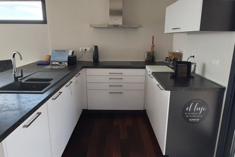 Huvila myytävänä Finestrat, Alicante, Espanja, 4 makuuhuonetta, 206 m2 No. 114182 - kuva 16