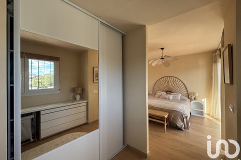 Dom w Empuriabrava, Girona, Hiszpania 3 sypialnie, 166 mkw. nr 153661 – zdjęcie 21