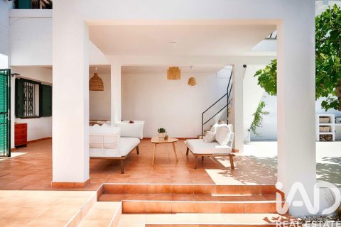 Dom w Empuriabrava, Girona, Hiszpania 3 sypialnie, 166 mkw. nr 153661 – zdjęcie 5