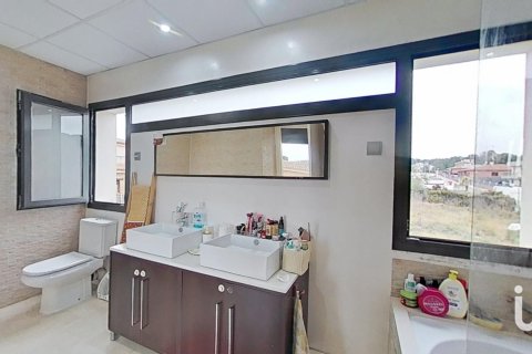 Продажа дома в Кунит, Таррагона, Испания 3 спальни, 256м2 №153662 - фото 21