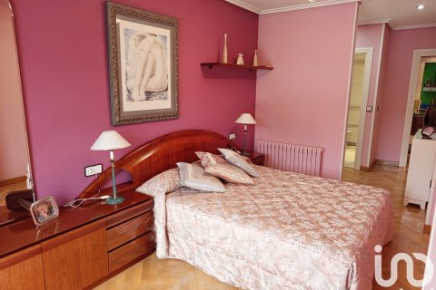 Apartament w Soria, Hiszpania 4 sypialnie, 140 mkw. nr 153659 – zdjęcie 17