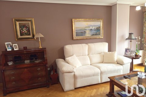 Apartament w Soria, Hiszpania 4 sypialnie, 140 mkw. nr 153659 – zdjęcie 9