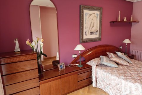 Apartament w Soria, Hiszpania 4 sypialnie, 140 mkw. nr 153659 – zdjęcie 18