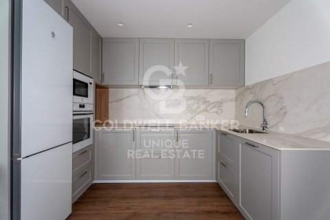 Продажа пентхауса в Мадрид, Испания 2 спальни, 115м2 №156913 - фото 9