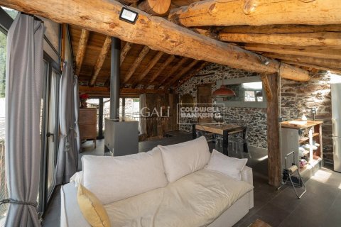 Villa till salu i Principado De Andorra (Ninguna Poblacion Tiene C.P.), Lleida, Spanien 4 sovrum, 320 kvm. Nr. 156916 - foto 6