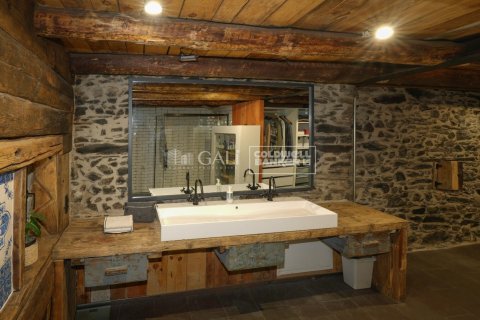 Villa till salu i Principado De Andorra (Ninguna Poblacion Tiene C.P.), Lleida, Spanien 4 sovrum, 320 kvm. Nr. 156916 - foto 29