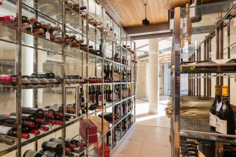 Сasa en venta en Peralada, Gerona, España 5 dormitorios, No. 141317 - foto 8