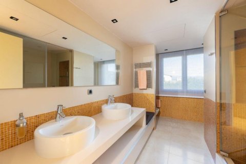 Сasa en venta en Peralada, Gerona, España 5 dormitorios, No. 141317 - foto 24