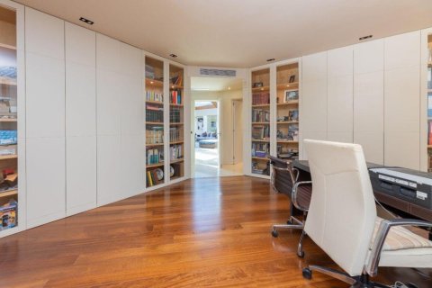 Сasa en venta en Peralada, Gerona, España 5 dormitorios, No. 141317 - foto 14