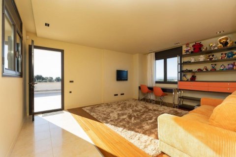 Сasa en venta en Peralada, Gerona, España 5 dormitorios, No. 141317 - foto 15