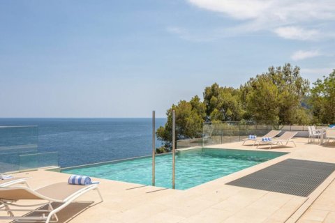 House for rent in Tamariu, Girona, Spain 7 bedrooms,  No. 141313 - photo 5