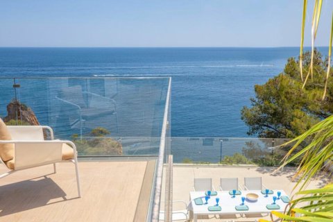 House for rent in Tamariu, Girona, Spain 7 bedrooms,  No. 141313 - photo 28