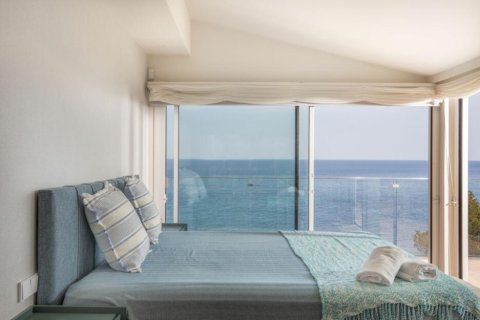 House for rent in Tamariu, Girona, Spain 7 bedrooms,  No. 141313 - photo 14