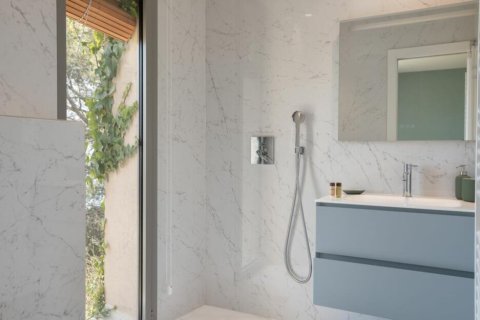 House for rent in Tamariu, Girona, Spain 7 bedrooms,  No. 141313 - photo 18