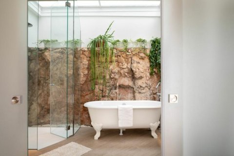 House for rent in Tamariu, Girona, Spain 7 bedrooms,  No. 141313 - photo 24