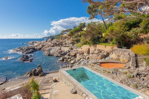 Dom w Calella De Palafrugell, Girona, Hiszpania 6 sypialni, nr 141312 – zdjęcie 7