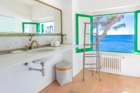 Dom w Calella De Palafrugell, Girona, Hiszpania 6 sypialni, nr 141312 – zdjęcie 16