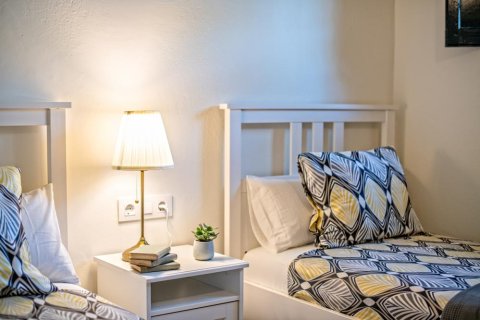 House for rent in Tamariu, Girona, Spain 8 bedrooms,  No. 141314 - photo 26