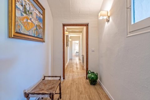 House for rent in Tamariu, Girona, Spain 8 bedrooms,  No. 141314 - photo 17