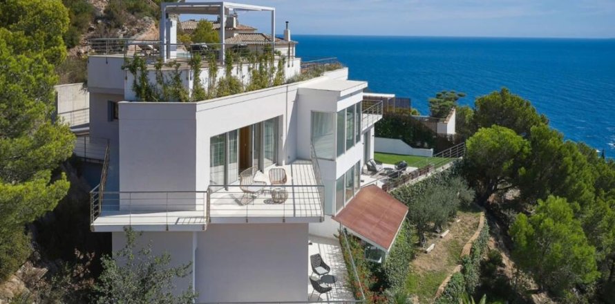 Дом в Тамариу, Герона, Испания 6 спален, №141316