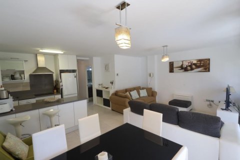 Apartment for sale in Alicante, Spain 2 bedrooms, 80 sq.m. No. 196800 - photo 8