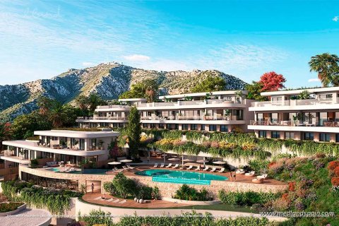 Townhouse for sale in Fuengirola, Malaga, Spain 3 bedrooms, 198 sq.m. No. 167448 - photo 2