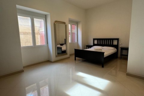 Apartment for sale Alicante, Spain 4 bedrooms, 112 sq.m. No. 133270 - photo 15