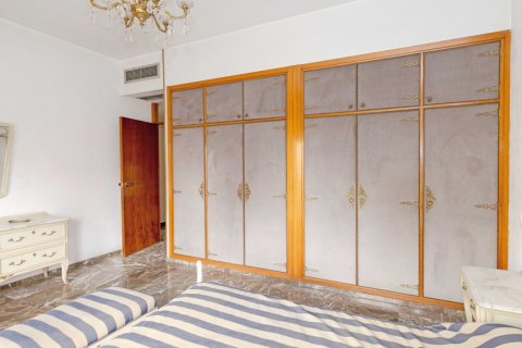 Dzīvoklis pārdošanā Sevilla, Seville, Spānijā 5 istabas, 262 m2 Nr. 113688 - attēls 11