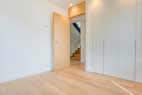 Продажа дома в Барселона, Испания 6 спален, №141237 - фото 13