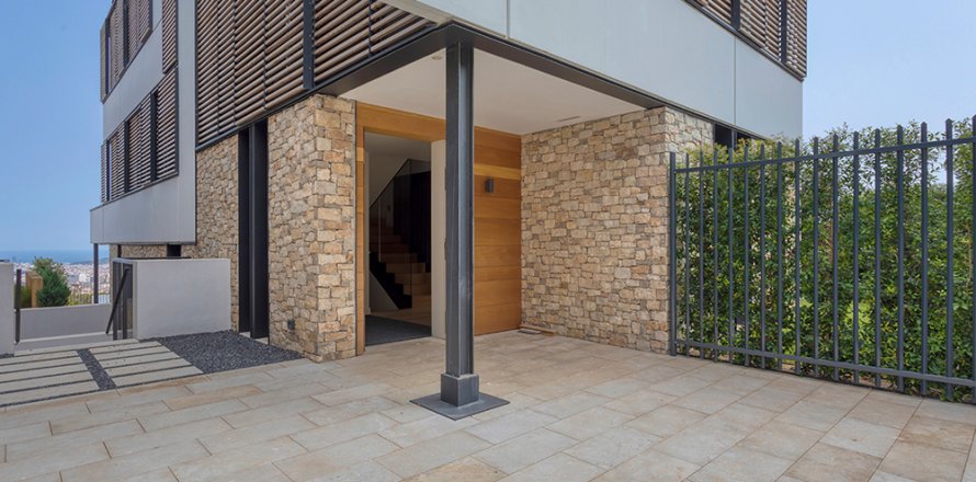 Дом в Барселона, Испания 6 спален, №141237