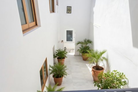 Villa zum Verkauf in Vilallonga, Valencia, Spanien 8 Schlafzimmer, 396 m2 Nr. 185089 - Foto 9