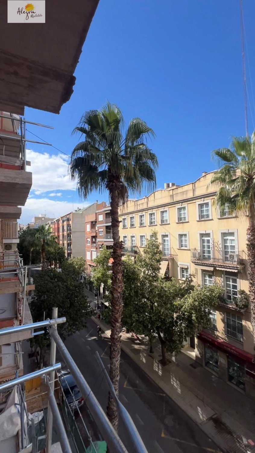 Apartment à Valencia, Espagne 3 chambres, 111.28 m2 No. 168018