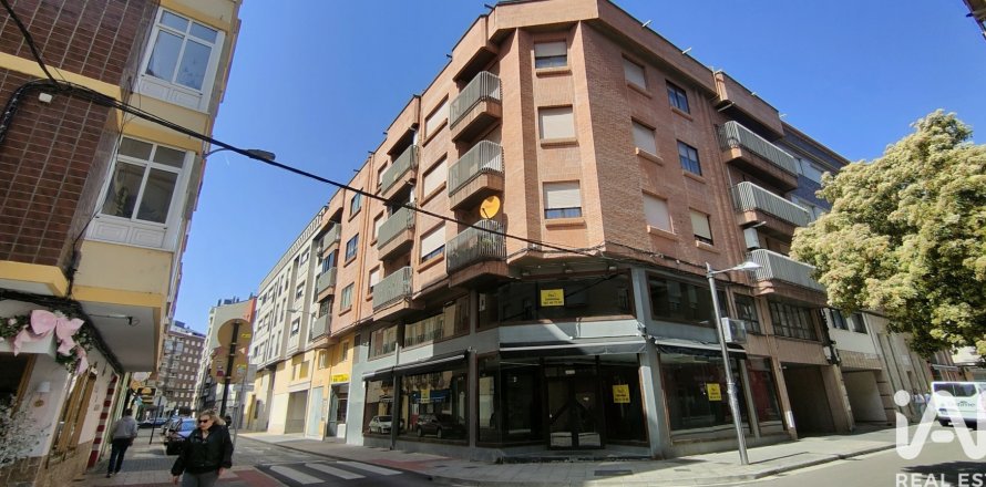Office in Ponferrada, Leon, Spain 147 sq.m. No. 184871