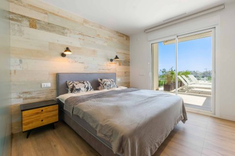 Huoneisto myytävänä Pinar De Campoverde, Alicante, Espanja, 3 makuuhuonetta, 115 m2 No. 145976 - kuva 18