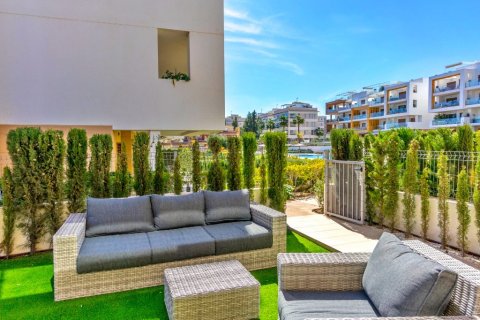 Huoneisto myytävänä Villamartin, Alicante, Espanja, 3 makuuhuonetta, 84 m2 No. 145974 - kuva 17